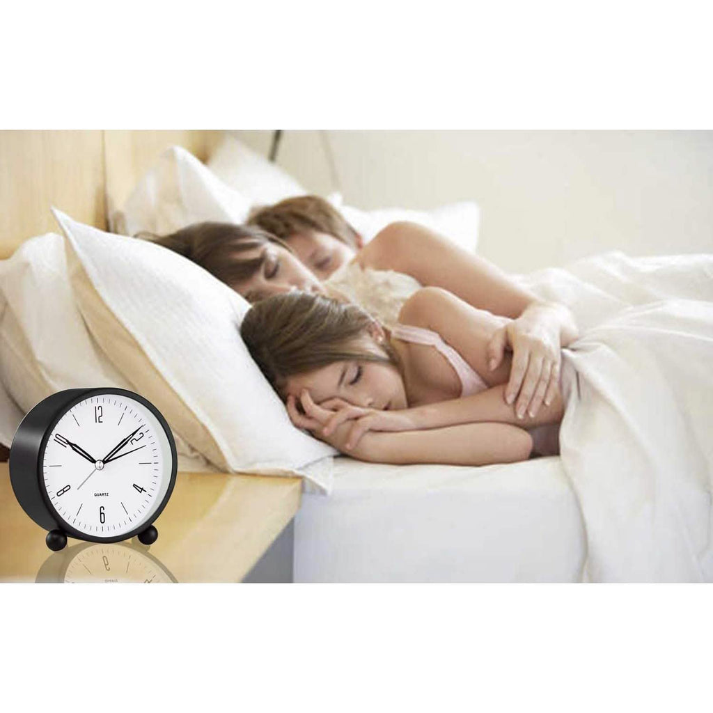 4" Super Silent Non Ticking Analog Alarm Clock with Night Light by DailySale