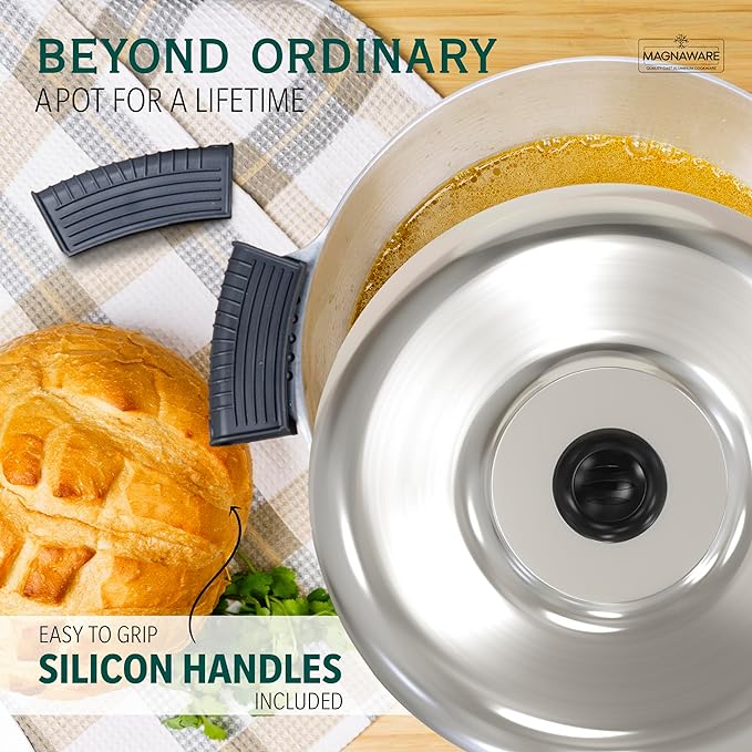 Stock Pot with Lid 10 Quarts by MAGNAWARE